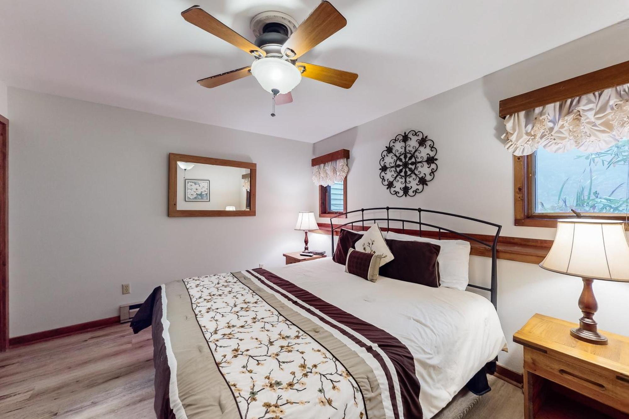 Crest 200F Apartment ชูการ์เมาน์เทน ภายนอก รูปภาพ